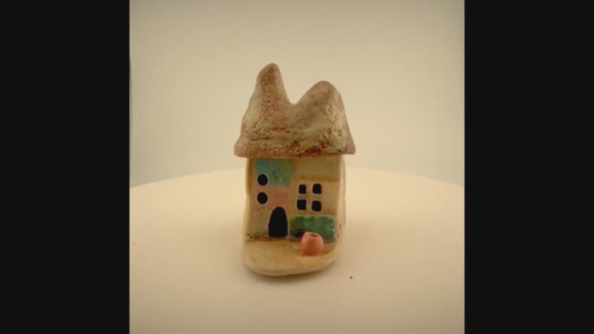 LSH 0031, Rough roof variant